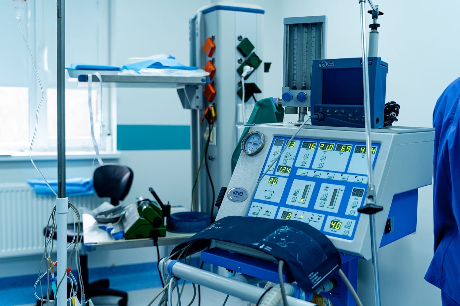 Intensive Care Unit (ICU)